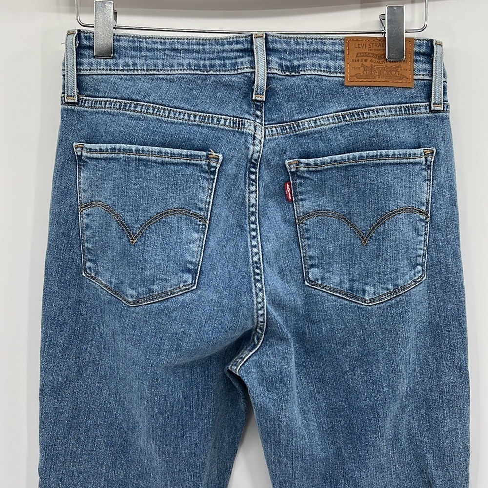 Levi's 721 Premium Denim Big E High Rise Skinny Jeans - Medium Wash - 28 - Picture 6 of 10